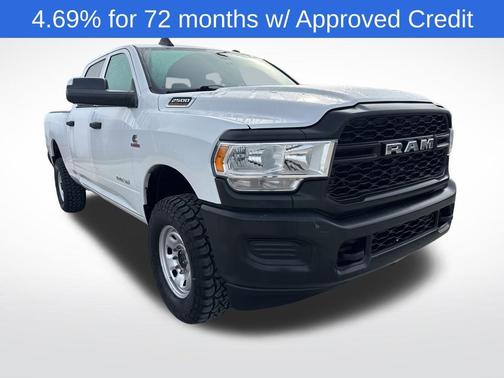 2020 RAM 2500 Tradesman Crew Cab 4X4 6'4' Box