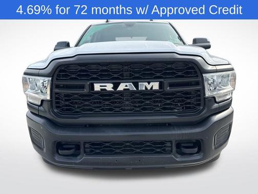 2020 RAM 2500 Tradesman Crew Cab 4X4 6'4' Box