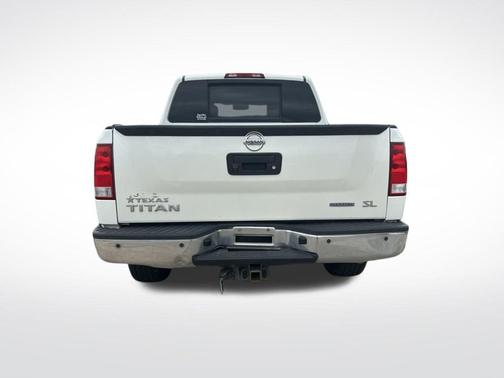 2015 Nissan Titan SL