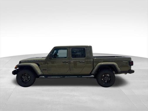 2025 Jeep Gladiator
