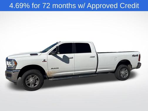 2020 RAM 2500 Big Horn Crew Cab 4X4 8' Box