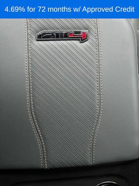 2025 GMC Yukon XL 4WD AT4