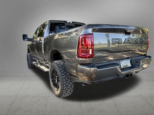 2025 RAM 2500 Laramie Crew Cab 4x4 6'4' Box