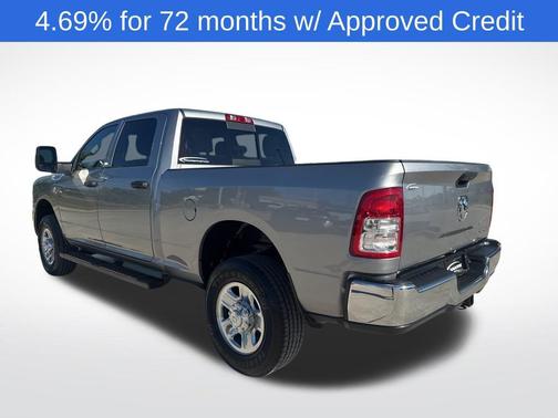 2024 RAM 2500 Tradesman Crew Cab 4x4 6'4' Box