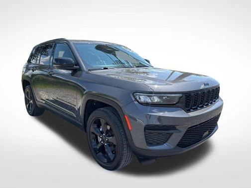 2024 Jeep Grand Cherokee Altitude