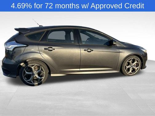 2017 Ford Focus ST ST