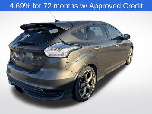 2017 Ford Focus ST