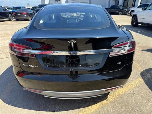2014 Tesla Model S Base