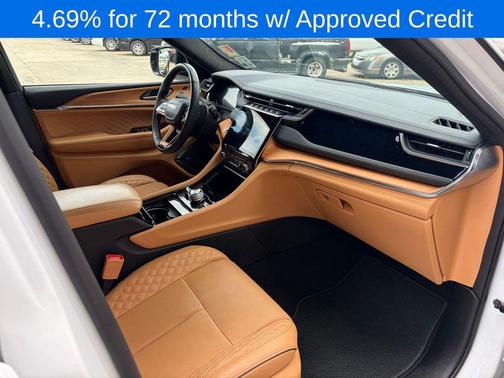 2023 Jeep Grand Cherokee L Summit Reserve