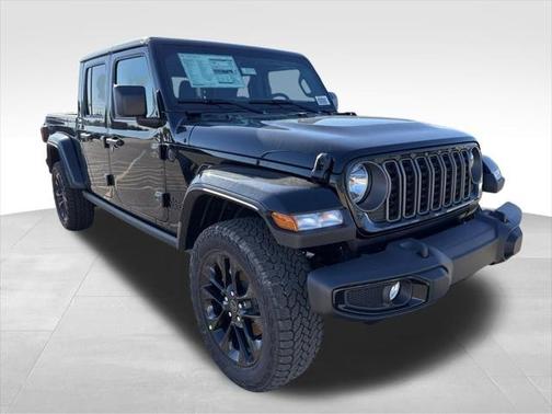 2025 Jeep Gladiator Nighthawk