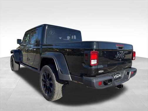 2025 Jeep Gladiator Nighthawk