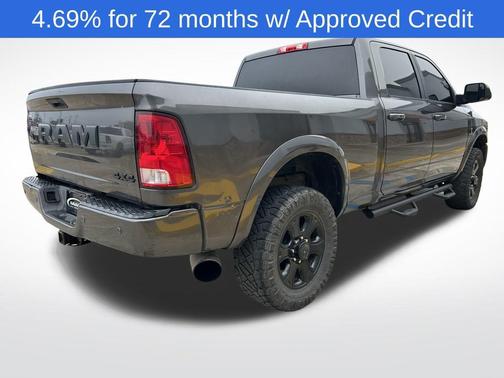 2017 RAM 2500 Big Horn Crew Cab 4x4 6'4' Box