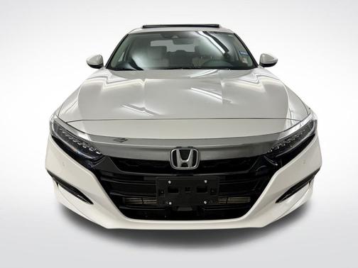 2019 Honda Accord Touring 2.0T