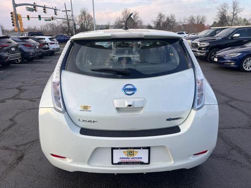 Glacier Pearl 2012 Nissan Leaf SL