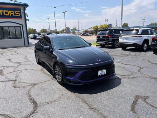 2024 Hyundai SONATA Hybrid Limited