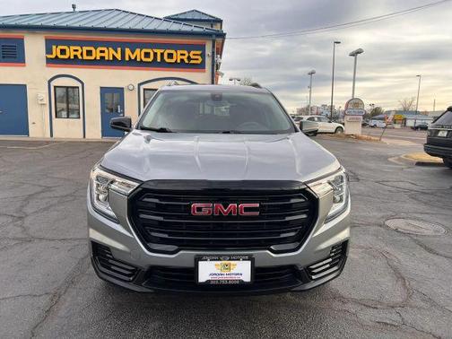 Gray 2023 GMC Terrain SLE