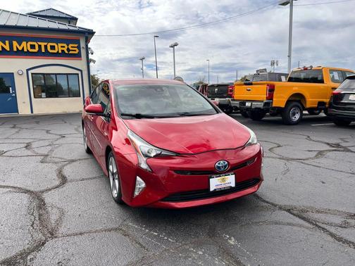 2016 Toyota Prius Four