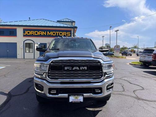 2022 RAM 3500 Limited Mega Cab 4x4 6'4' Box
