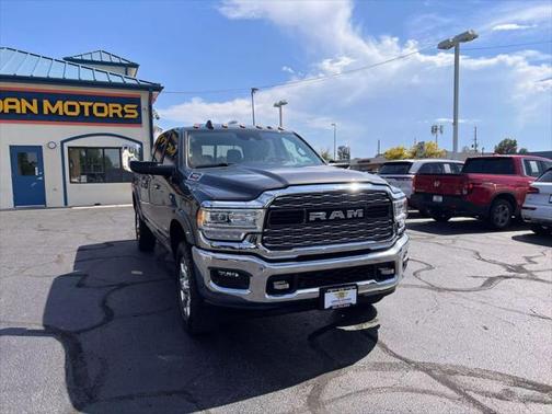 2022 RAM 3500 Limited Mega Cab 4x4 6'4' Box