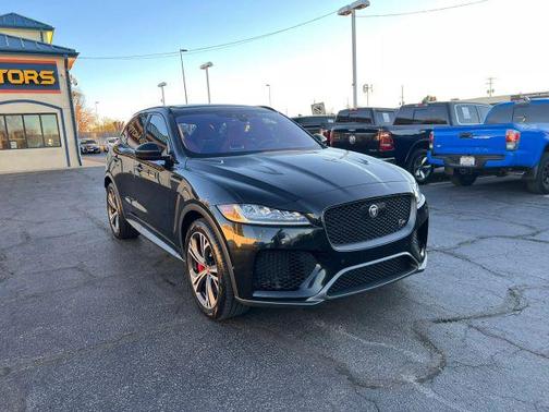 2019 Jaguar F-PACE SVR