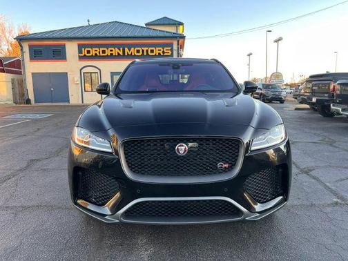 2019 Jaguar F-PACE SVR
