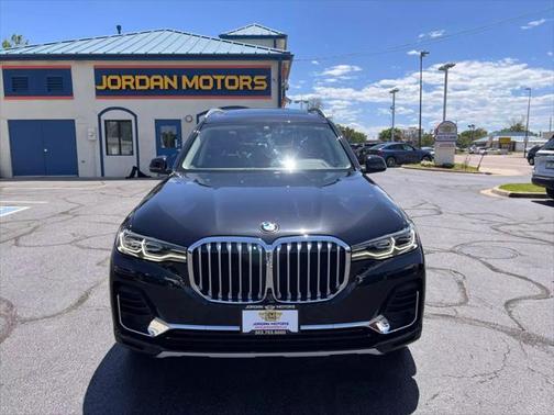 2022 BMW X7 xDrive40i