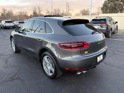 2016 Porsche Macan S