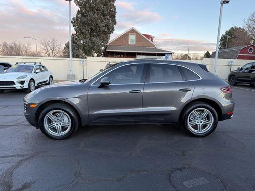 2016 Porsche Macan S