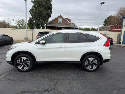 White 2016 Honda CR-V Touring