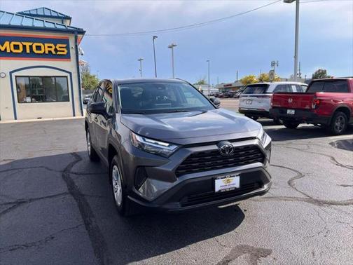 2023 Toyota RAV4 LE
