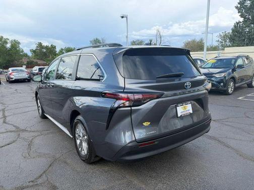 Gray 2025 Toyota Sienna XLE