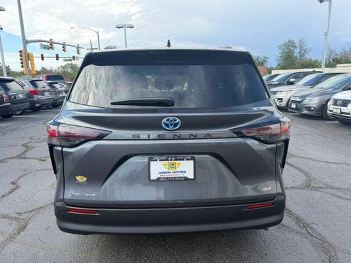 Gray 2025 Toyota Sienna XLE