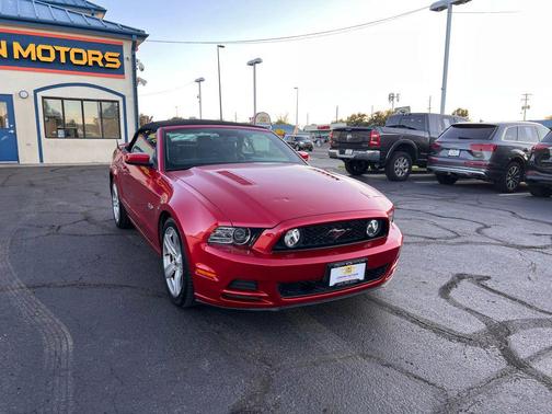 2013 Ford Mustang GT Premium