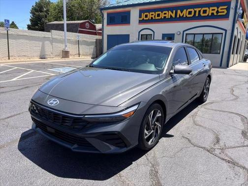 2024 Hyundai ELANTRA Limited