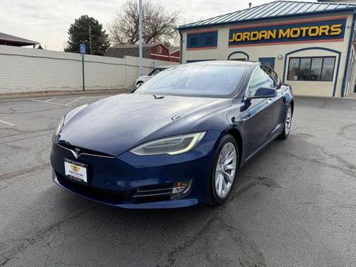 2017 Tesla Model S 75D