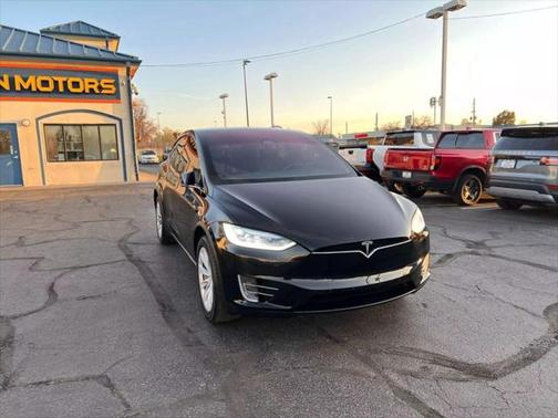 2017 Tesla Model X 75D