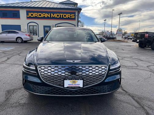 2024 Genesis Electrified G80 Advanced