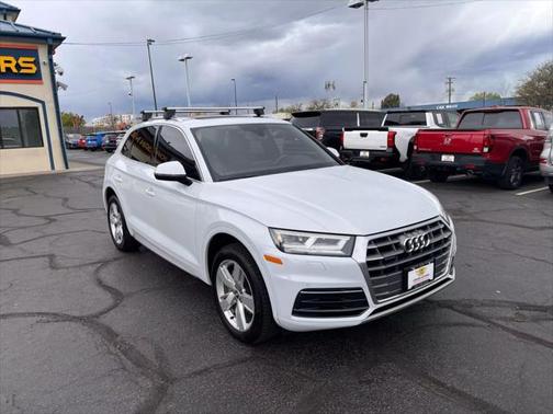 2019 Audi Q5 2.0T Premium Plus