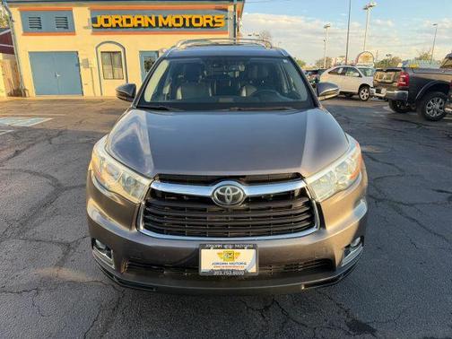 Gray 2016 Toyota Highlander Limited