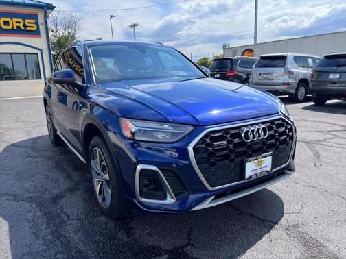 2022 Audi Q5 45 S line Premium Plus