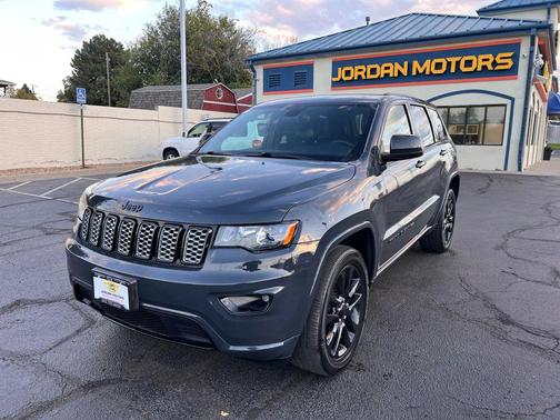 2017 Jeep Grand Cherokee Altitude