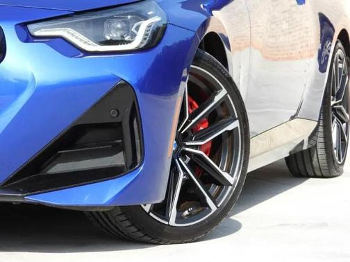 Portimao Blue Metallic 2022 BMW 230 i