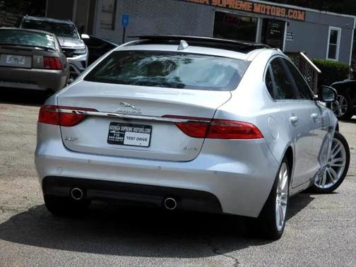 2016 Jaguar XF 35t Prestige