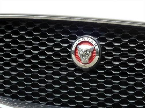 2016 Jaguar XF 35t Prestige
