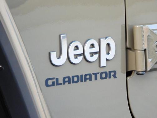 2020 Jeep Gladiator Overland