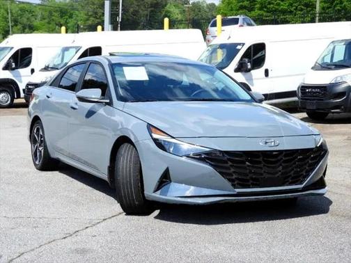 2022 Hyundai ELANTRA Limited