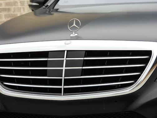 2016 Mercedes-Benz S-Class S550