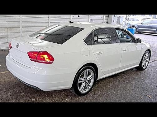 2015 Volkswagen Passat 2.0L TDI DSG SE w/Sunroof