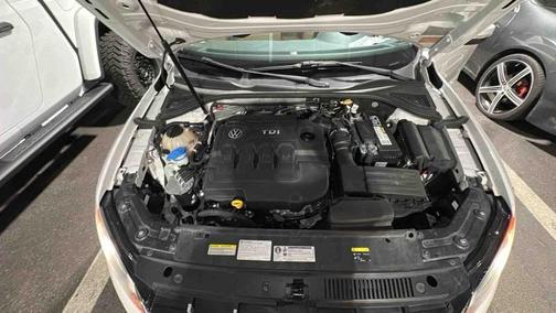 2015 Volkswagen Passat 2.0L TDI DSG SE w/Sunroof