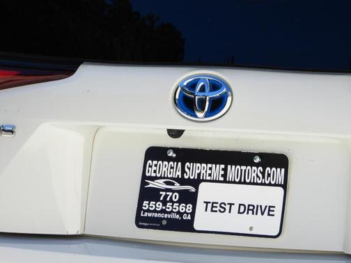 2019 Toyota Prius LE